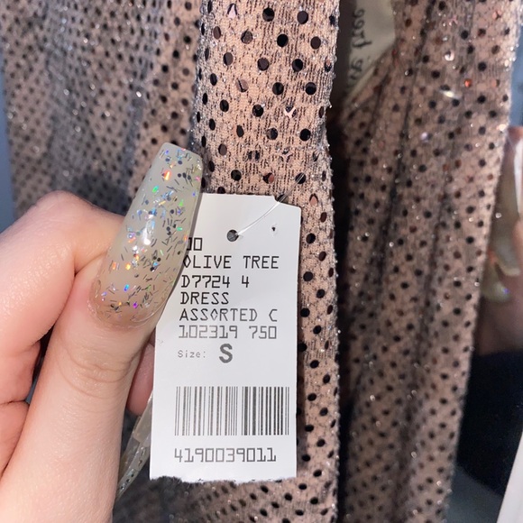 Bodycon dress - Picture 6 of 6